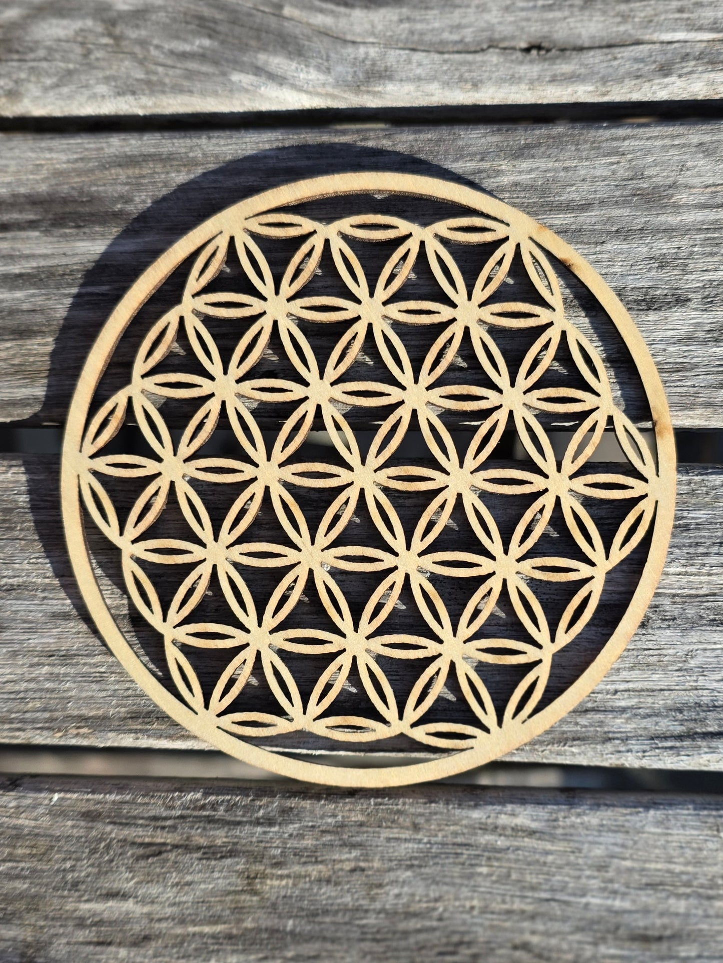 Fleur de Vie en bois naturel - 10cm