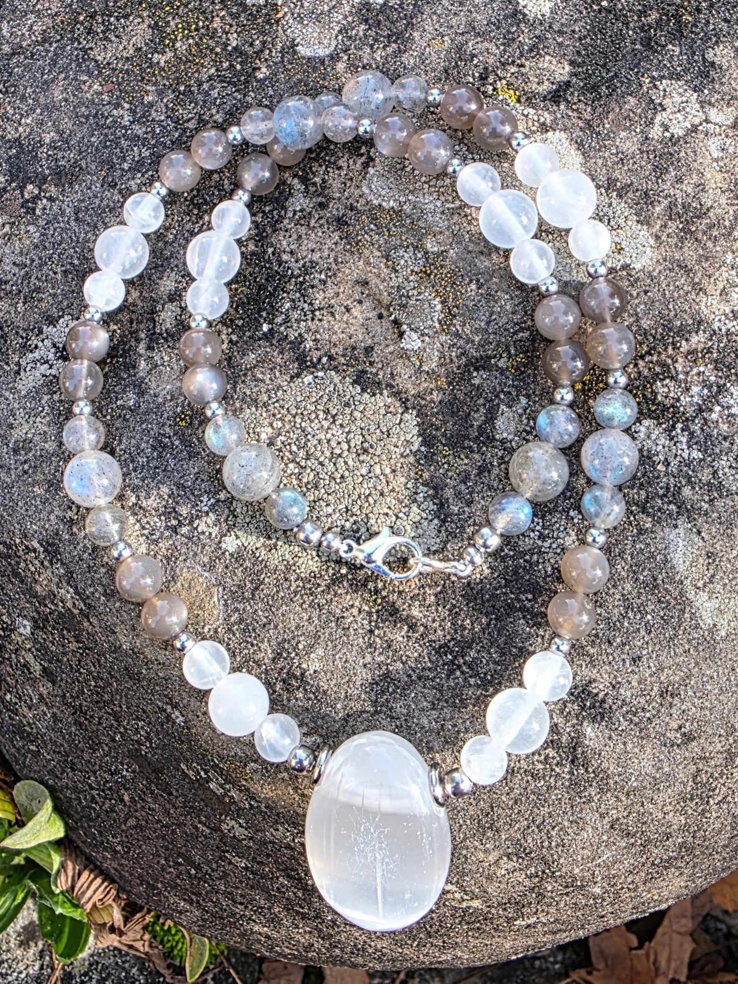Collier Alchémie labradorite et Selenite Lithothérapie Fait main