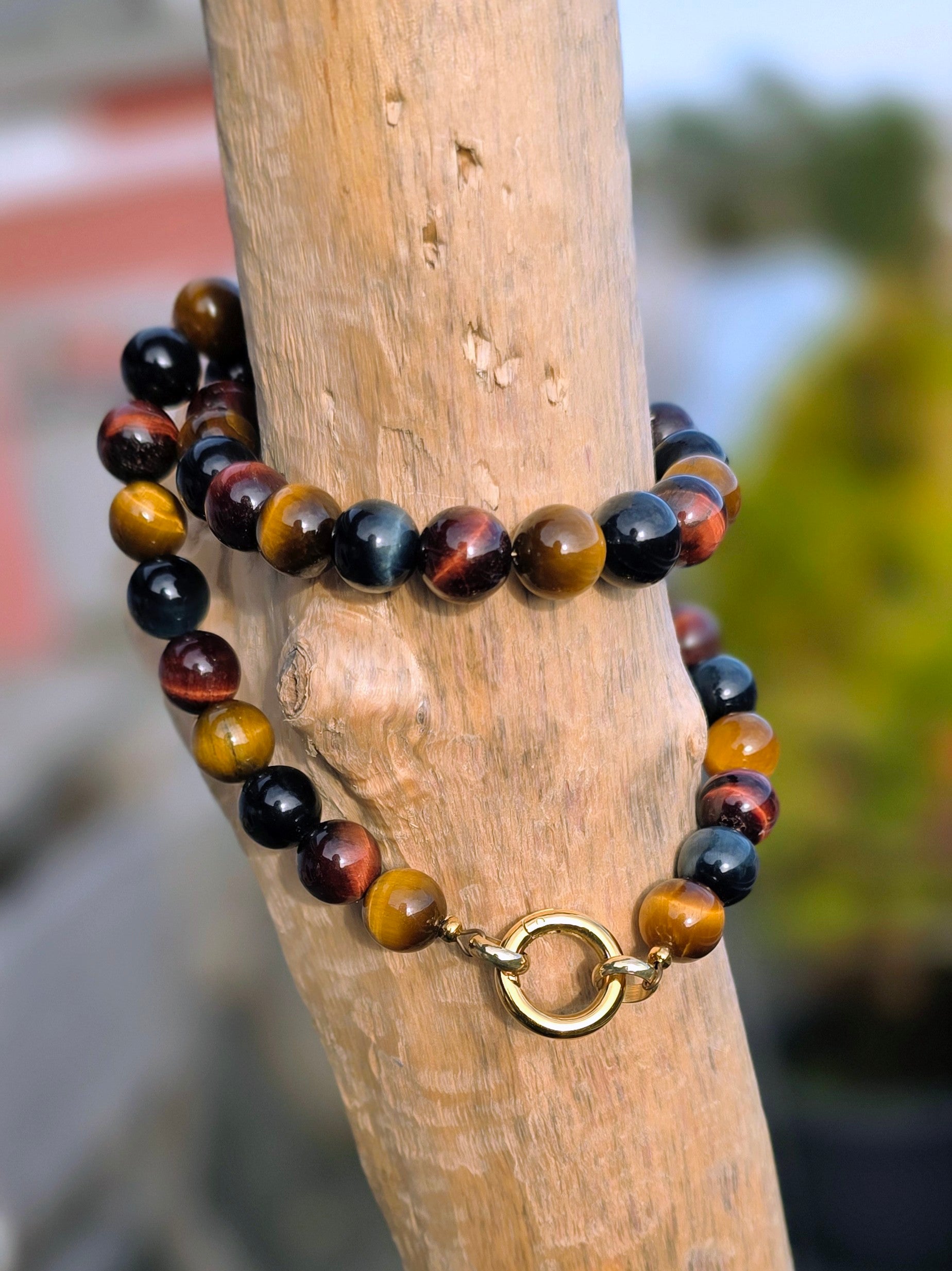 Collier trois yeux oeil de tigre oeil de faucon oeil de taureau anneaux dorées Lithothérapie Fait main